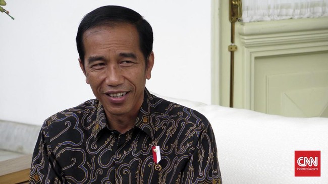 Presiden Joko Widodo menyatakan pemerintah saat ini sudah memberikan kartu asuransi untuk 1 juta nelayan terkait dengan jaminan keselamatan nelayan.