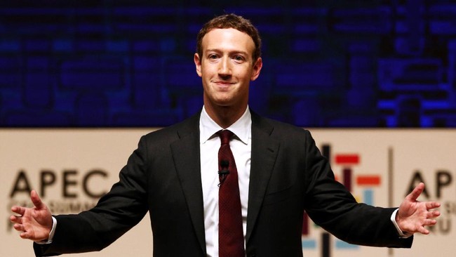 Pendiri dan CEO Facebook Mark Zuckerberg dalam wawancara eksklusif dengan CNN angkat suara soal skandal pencurian 50 juta data pengguna.