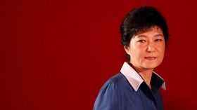Bangkit dan Jatuh Park, Presiden Perempuan Pertama Korsel
