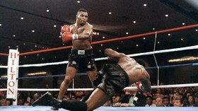 Jake Paul Takut Dipukul KO Mike Tyson