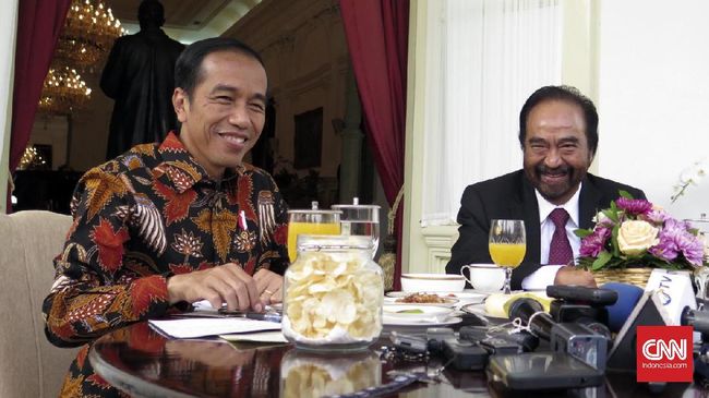 Presiden Joko Widodo (Jokowi) panggil Ketua Umum Partai NasDem Surya Paloh ke Istana Negara, Kamis (26/1) sore.