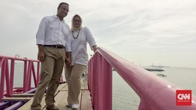 Pesan Orang Tua dan Istri kepada Anies