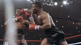 Usai Roy Jones, Tyson Siap Lahap 3 Pertarungan Besar