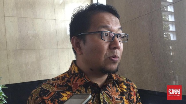 OJK menyambut Fakhri Hilmi untuk melanjutkan kembali bertugas usai mendapatkan vonis bebas dari MA terkait kasus korupsi Jiwasraya.