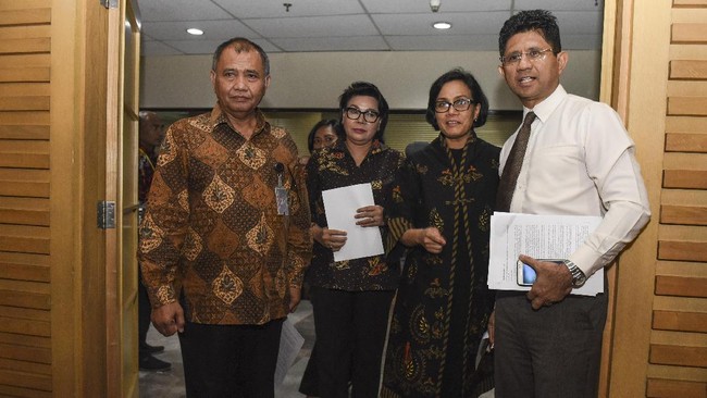 KPK, Polri, dan Kejaksaan Agung telah merumuskan Surat Pemberitahuan Dimulainya Penyidikan online atau disebut e-SPDP.