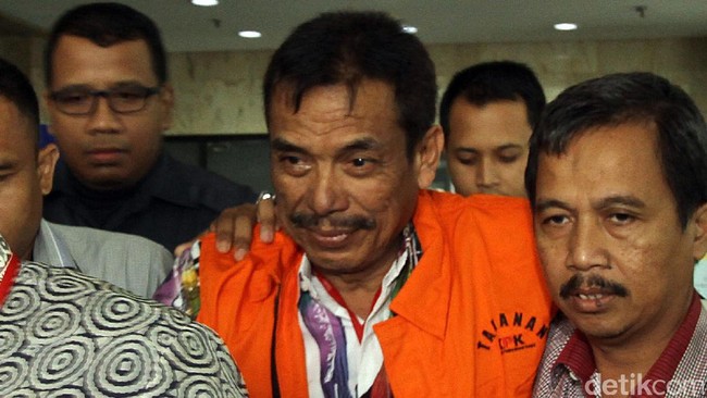 Penyidik menemukan indikasi penerimaan gratifikasi yang mencapai Rp50 miliar, sebanyak 22 orang saksi telah diperiksa terkait kasus sang wali kota.