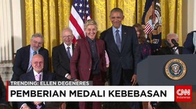 Obama Berikan Medali Kebebasan Terakhir