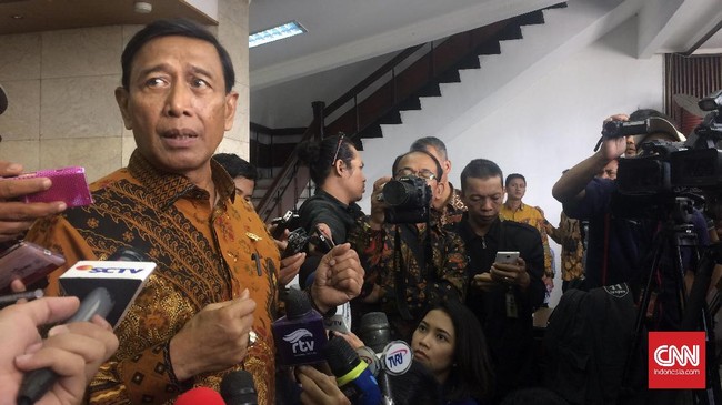 Wiranto menyebut demo pada 2 Desember nanti mulanya ditujukan untuk unjuk pemaksaan. Namun kini demo itu telah diubah menjadi aksi damai.