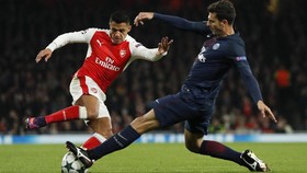 Arsenal vs PSG Imbang 2-2 di London