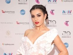 Eksplorasi Charli XCX di Film Erotis I Want Your Sex