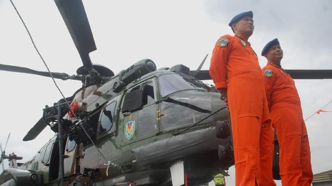 Hal ini dilakukan untuk memastikan jalur yang biasa digunakan TNI AU tersebut aman jika digunakan oleh penerbangan sipil atau komersial.