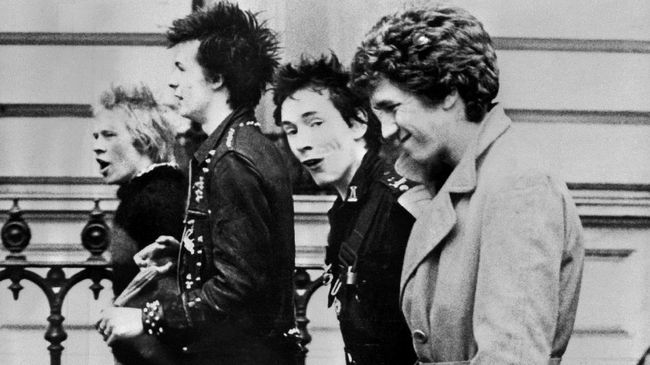 Kaset master langka dokumenter tentang perjalanan Sex Pistols pada 1970-an dilelang dan diprediksi laku hingga 10 ribu pound sterling atau setara Rp200,4 juta.
