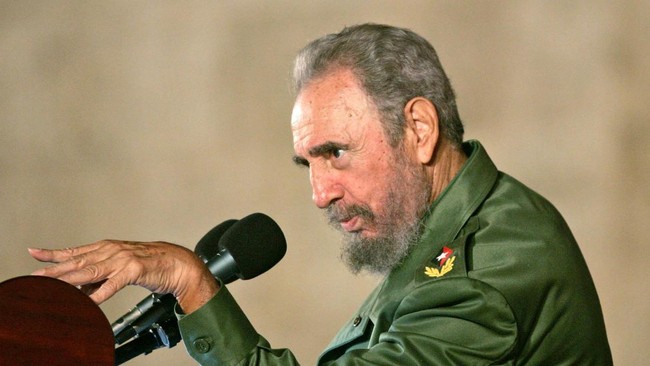 CIA menyiapkan serangkaian cara membunuh Fidel Castro, mulai dari menggunakan racun, cerutu, hingga bom. Total 638 percobaan gagal.