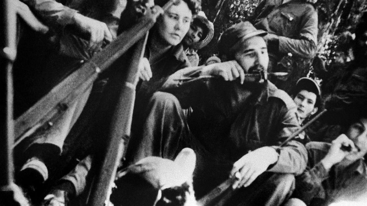 Mengenang Jejak Hidup Fidel Castro dalam Gambar