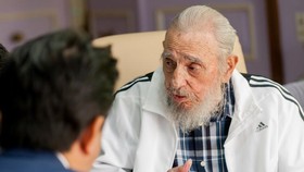 Fidel Castro Diduga Idap Infeksi Usus Sejak 2008
