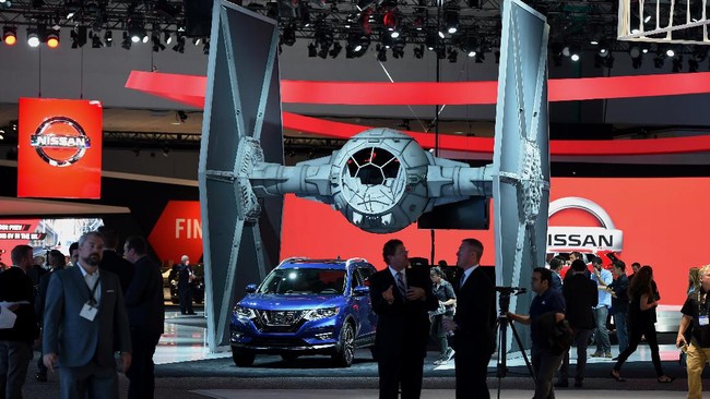 Konsumen merasa dirugikan karena mobil yang dijual oleh Nissan Indonesia tidak sesuai dengan Undang-Undang Nomor 22 Tahun 2009.