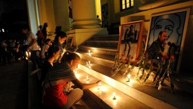 Ketika Foto Fidel Castro 'Gantikan' Poster Yesus