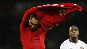 Cara Unik Ibrahimovic Merayakan Natal
