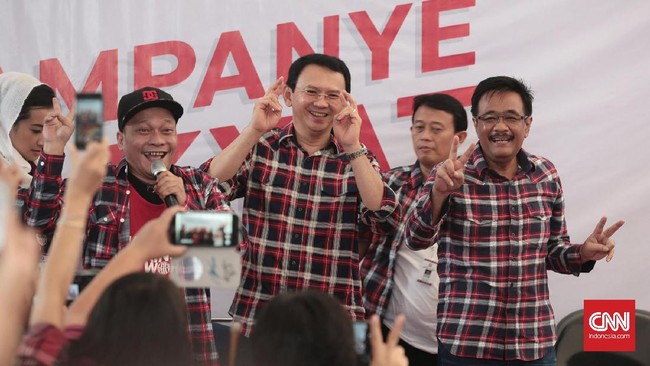 Tim kampanye Ahok-Djarot mendukung aksi #211 lantaran ada kesepakatan damai. Mereka berharap demo mengusung isu keadilan hukum bagi Ahok.