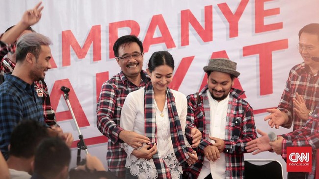 Lima musisi menyatakan dukungan kepada calon gubernur Ahok karena menilai kerjanya selama ini sudah dapat dilihat oleh warga Jakarta.