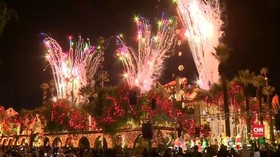 Festival Cahaya Riverside Menandai Musim Liburan