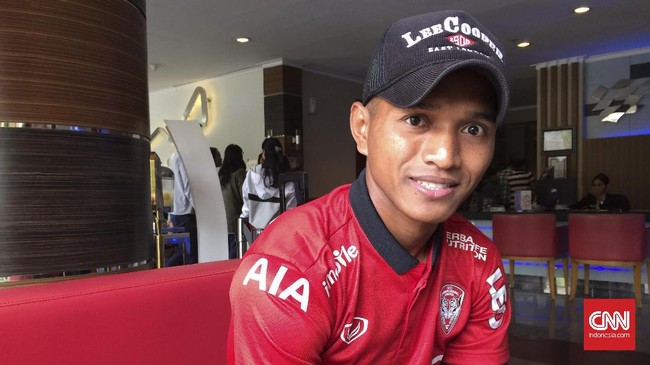 Bek sayap PS TNI Muhammad Abduh Lestaluhu optimistis timnya bisa mencapai target ke semifinal Piala Presiden 2017, terlebih dengan tambahan para pemain asing.