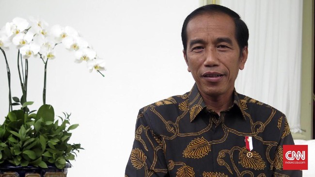 Presiden Jokowi mengajak masyarakat meningkatkan kewaspadaan dan berpartisipasi dalam upaya pemberantasan aksi teror di Indonesia.