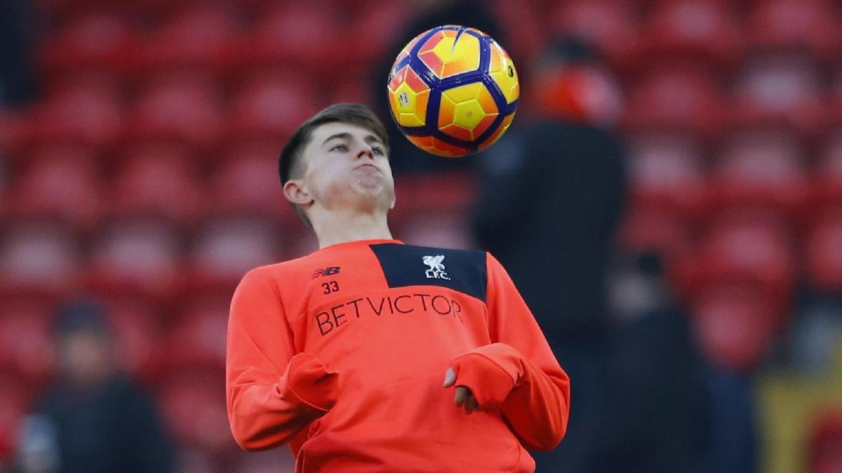 Aksi Impresif Woodburn Gusur Rekor Michael Owen