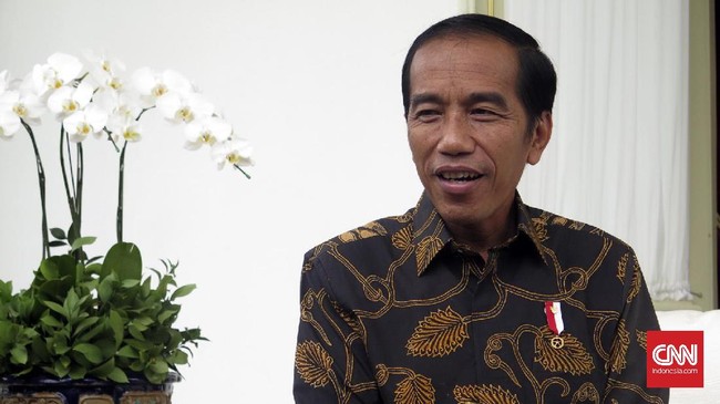 Presiden Jokowi mengalokasikan Rp2,2 triliun untuk dibagikan kepada 1,2 juta jiwa kepala keluarga di Jakarta yang terdampak virus corona.