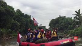 Cara Agus Yudhoyono Tampung Aspirasi di Ciliwung