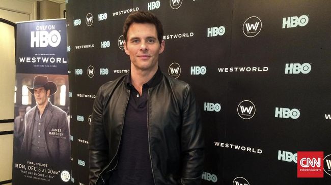 Menjelang episode terakhir dari seri pertama Westworld, pemeran Teddy Flood tersebut berada di Singapura untuk berbagi cerita.