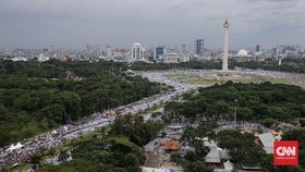 Kapolri: Tak Ada Satu Pun Pohon di Monas Rusak
