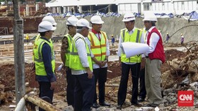 Kunjungi GBK Saat #Aksi212, Jokowi Dibela Netizen