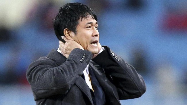 Pertandingan Indonesia melawan Vietnam besok akan menjadi pertemuan ketiga Nguyen Huu Thang melawan Alfred Riedl. Untuk sementara Huu Thang unggul 1-0.