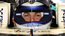 Cari Pengganti Rosberg, Dua Petinggi Mercedes Beda Suara