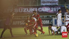 Hansamu-Manahati Tampil Impresif, Riedl Justru Pusing