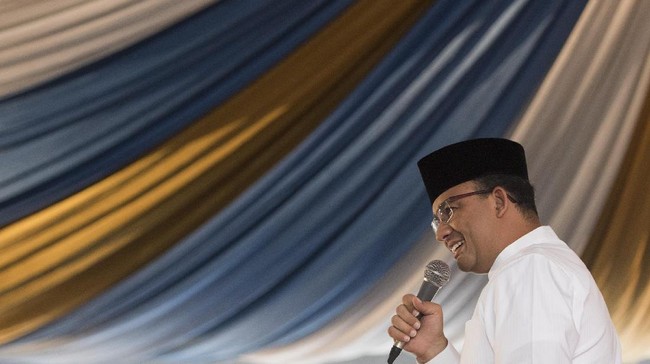 Calon gubernur DKI Jakarta itu menegaskan bahwa dirinya bukan Syiah seperti yang ramai dituduhkan padanya saat masa Pilkada DKI 2017.
