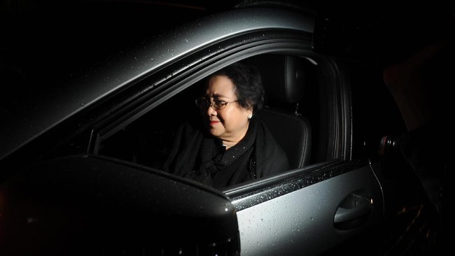 Tersangka penyebar kebencian, Hatta Taliwang, menyebut Rachmawati Soekarnoputri telah berkomunikasi dengan pimpinan MPR terkait rencana unjuk rasa mereka.