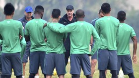 Alfred Riedl, Sosok Tegas dan Baik Hati bagi Boaz Solossa