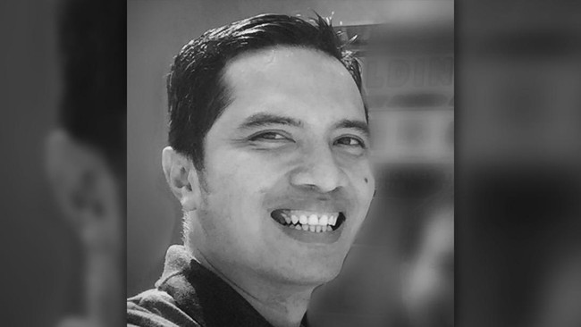 Terhitung hari ini, Febri Diansyah akan menempati kantor juru bicara KPK yang selama ini kosong dan hanya dihuni oleh Johan Budi sejak tahun 2005.