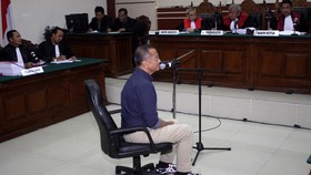 Kasus Aset BUMD, Dahlan Ishkan Dituntut Enam Tahun Penjara