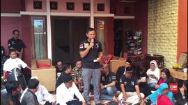 Agus 'Jualan' Program Dana Bergulir