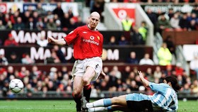 Jaap Stam Kembali ke Old Trafford