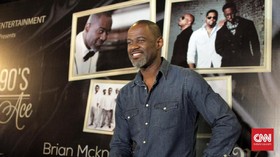 Boyz II Men dan Brian McKnight Berbagi Panggung di Jakarta