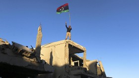 Sorak-sorai Warga Sirte Bebas dari Cengkraman ISIS