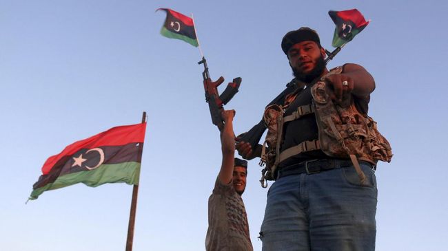 Perang Sipil Libya Buat Ribuan Warga Tripoli Mengungsi