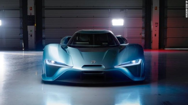 Nio ingin berkembang, baik di dalam maupun luar negeri. Pada bulan Januari 2021 misalnya, Nio sedan ET7.