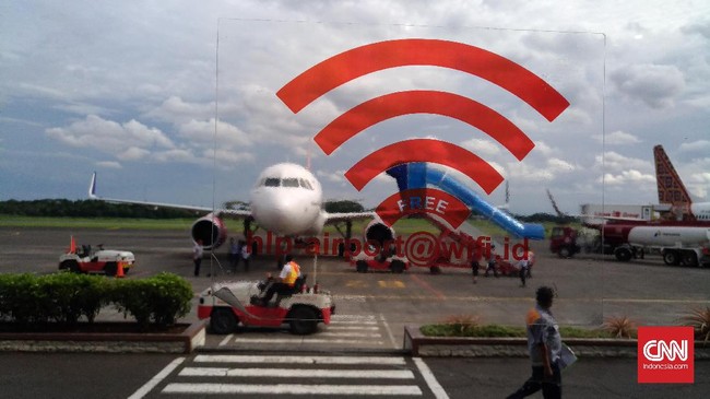 Kemenhub menyatakan Bandara Halim Perdanakusuma hingga saat ini masih beroperasi normal meski akan ditutup bertahap untuk kegiatan revitalisasi.