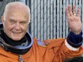 Sebelum Meninggal, Astronaut NASA Surati Bos Amazon