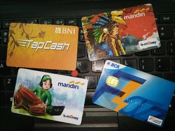 Nggak Sangka! Ada Sebanyak Ini Kartu E-Money yang Beredar di RI